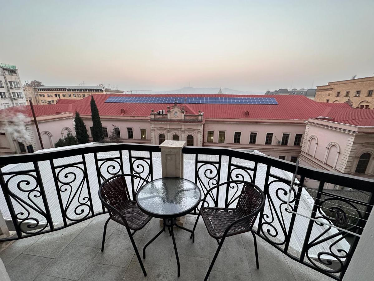Apartment In Downtown "Rustaveli Residence" Tbilisi Ngoại thất bức ảnh